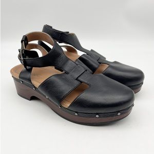 VIONIC Women's Black Faye Black Leather Clogs #18255 Size 8